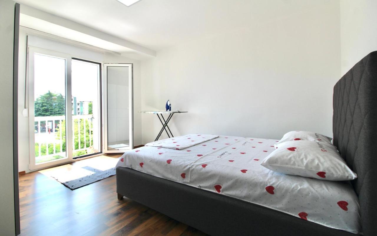Albatros Apartments บาร์ ภายนอก รูปภาพ